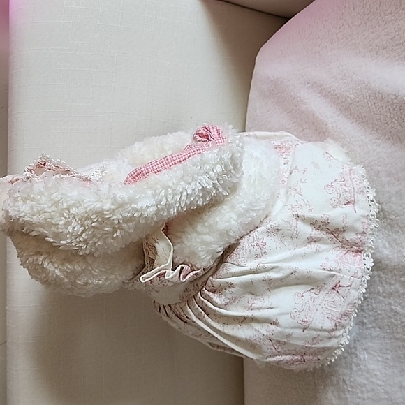 Standing Bunny w/Pearl Eyes, Ivory/Pink Dress - Picture 5 of 8